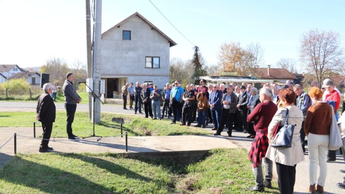 572786724_816603744291161_1655543971502765154_n