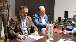 629985136_895940916357443_9044818031628157076_n