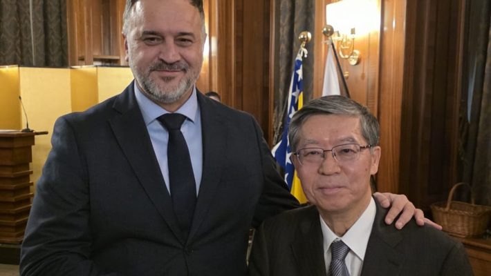 637222020_900196142598587_4181337625042290082_n